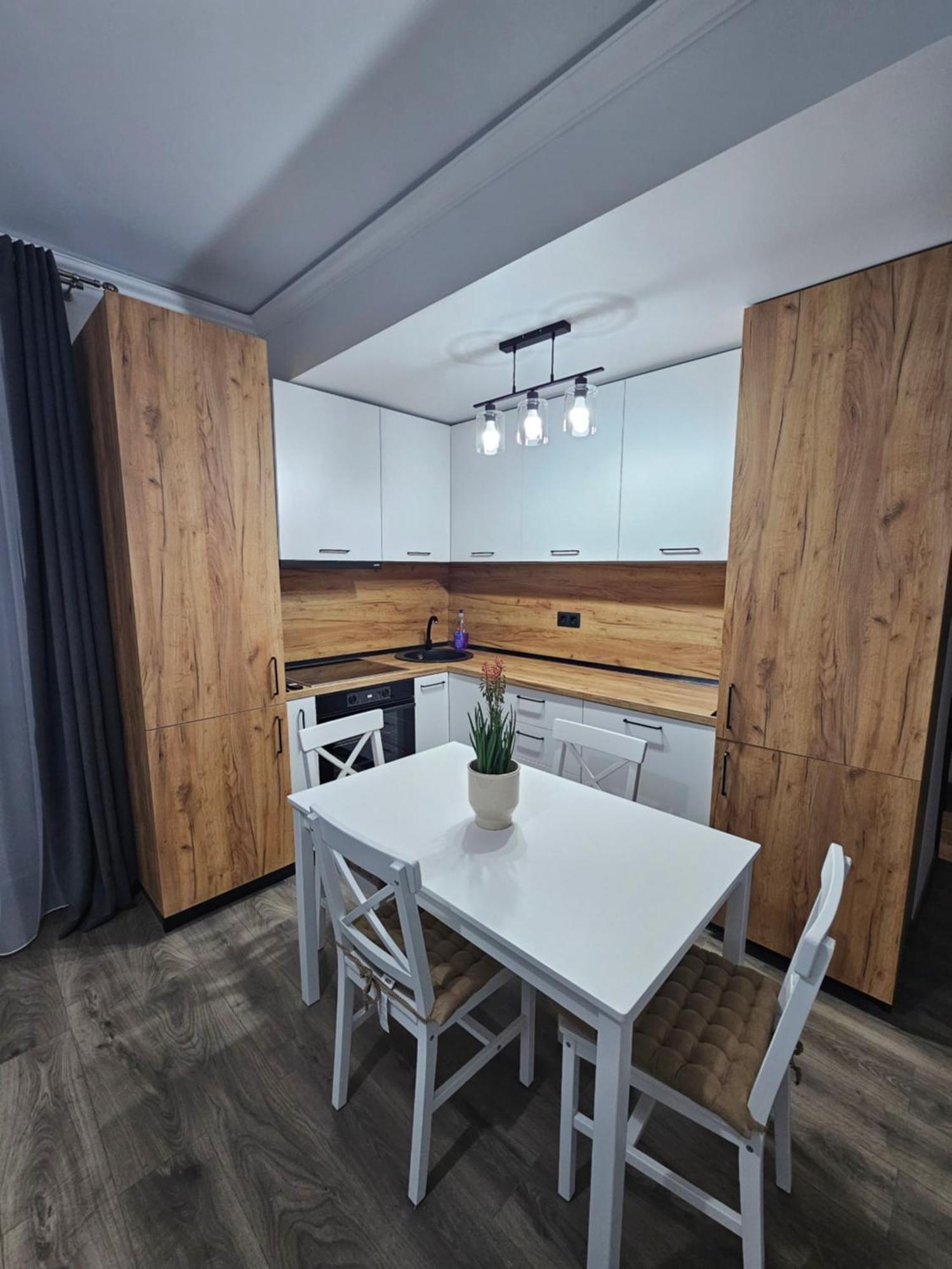 Апартаменти Lora'S Place Cluj Napoca Екстер'єр фото