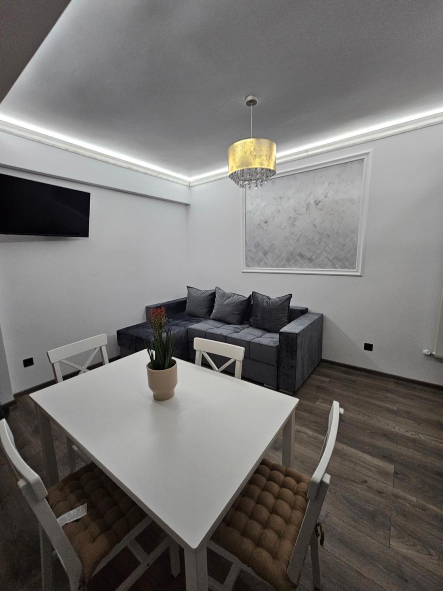 Апартаменти Lora'S Place Cluj Napoca Екстер'єр фото